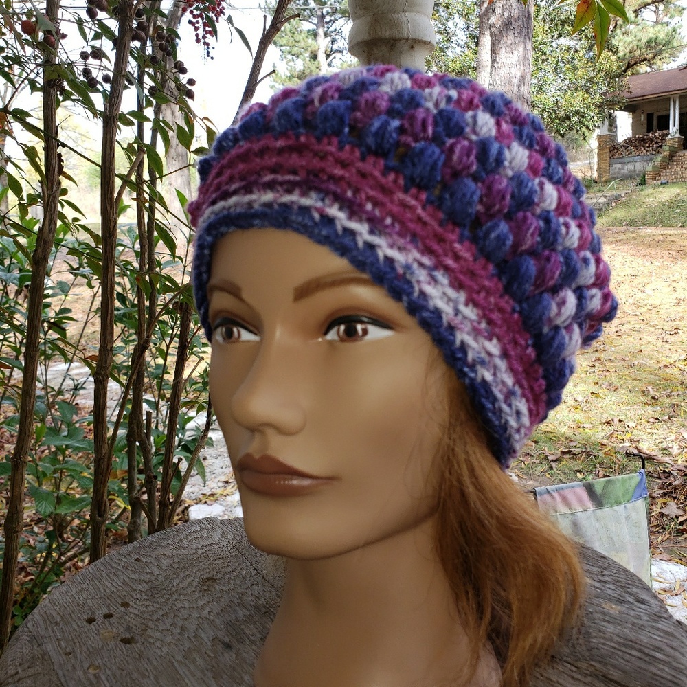 Handmade beanie - Picture 2 of 3